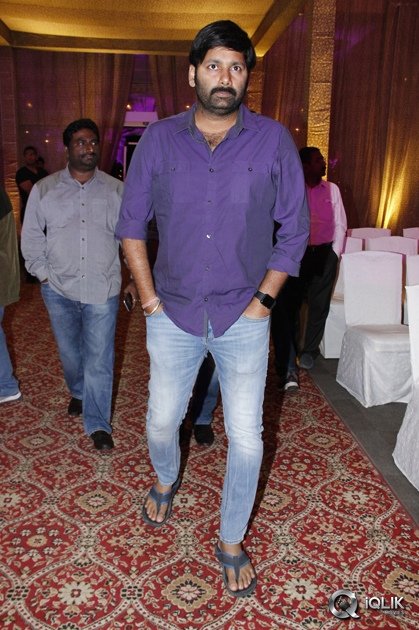 Celebs-at-Syed-Ismail-Ali-Daughter-Wedding